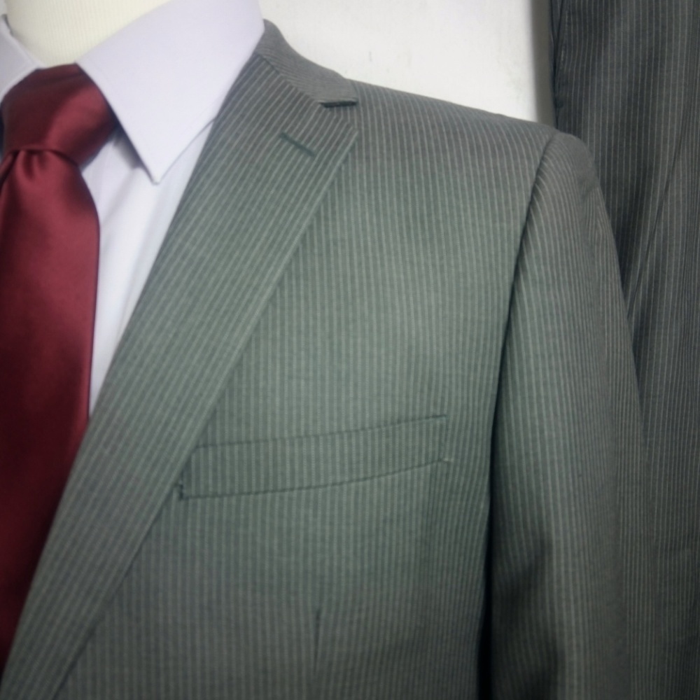 Profile Black Slim Fit 44R Gray Striped  2pc Suit